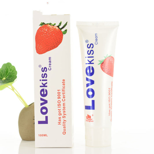 LoveKiss Strawberry Flavored Water-Soluble Lubricant 100ml