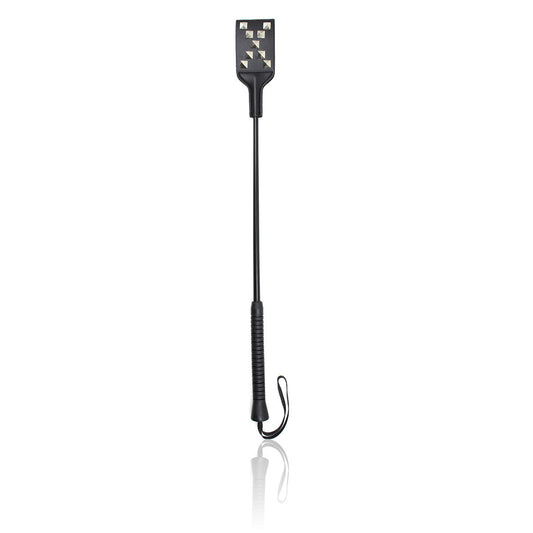Rivet Pointer Leather Whip
